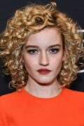 Julia Garner Filmleri
