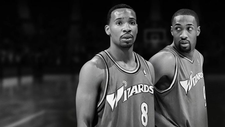 Perde Arkası: Soyunma Odasında Düello